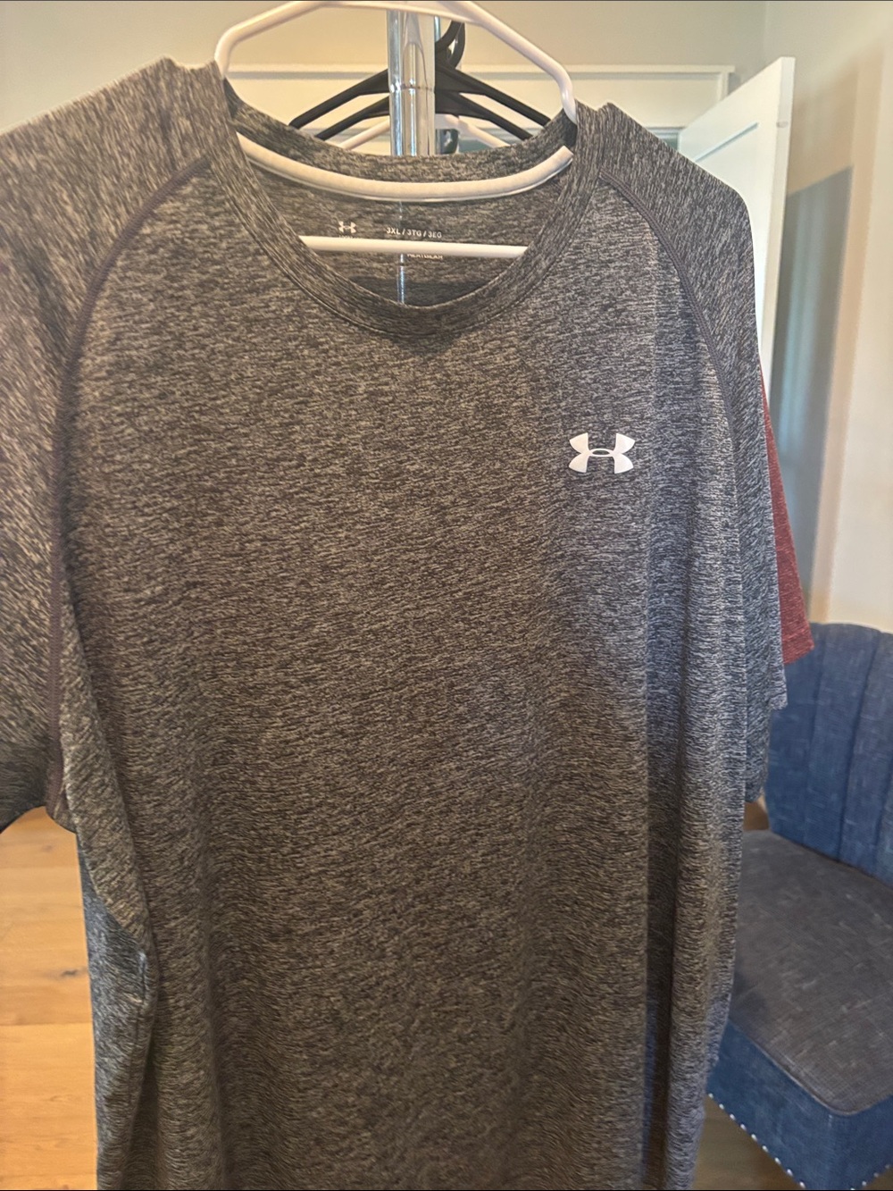 Under Armour Gray Heather Athletic Short Sleeve Tee